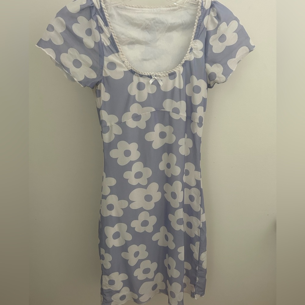 Purple and white flower dress